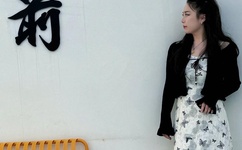 班长哭着说不能再抠了男生